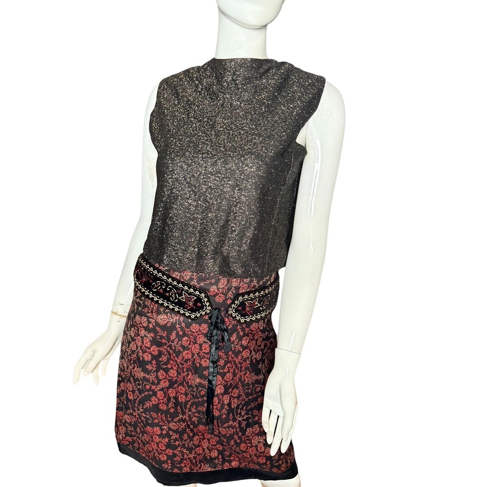 Vintage Gold Black Metallic Textured Split Back Sleeveless Top Lined Size 8
